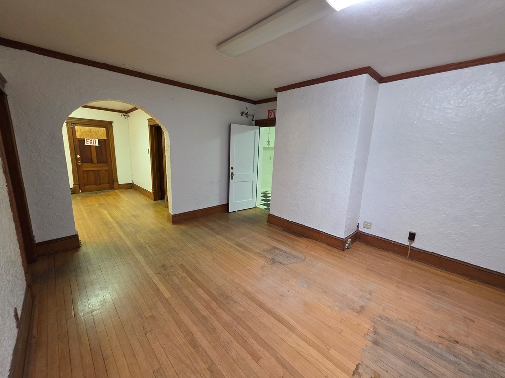 225 Church St, Oak Hill, West Virginia image 17
