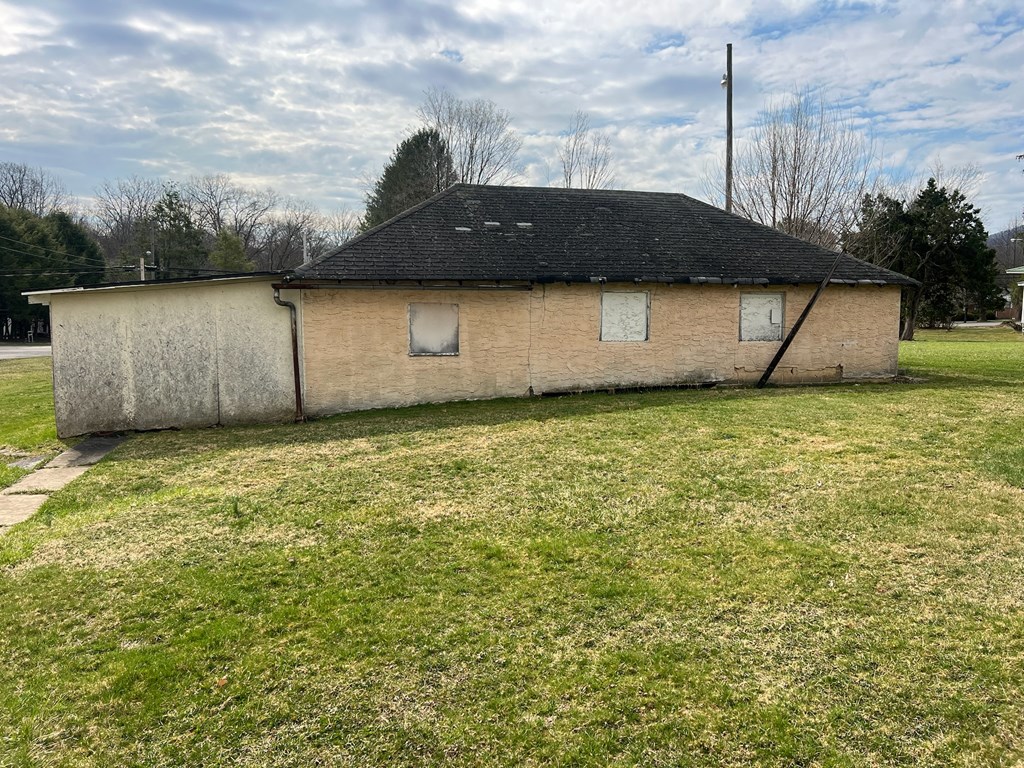 143 C Street, Rupert, West Virginia image 13