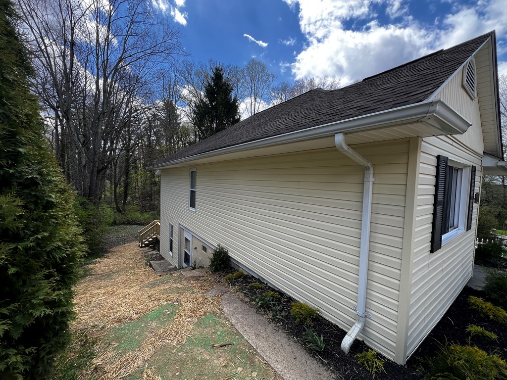 102 Pine St, Beckley, West Virginia image 38