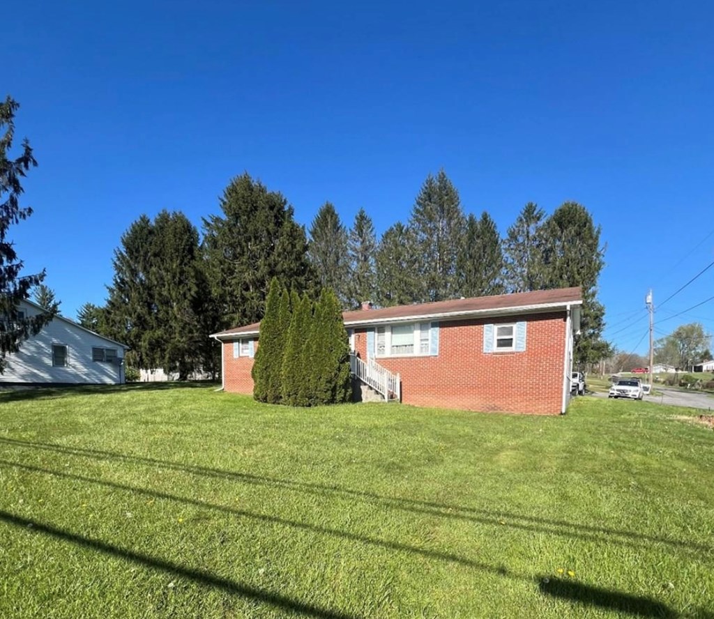 19 Reedy Addition Road, Craigsville, West Virginia image 3