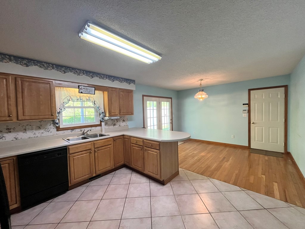 174 Butternut Dr, Princeton, West Virginia image 7