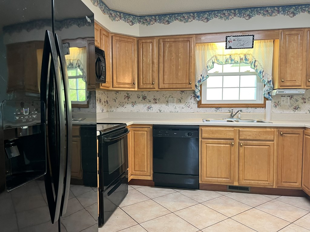 174 Butternut Dr, Princeton, West Virginia image 5