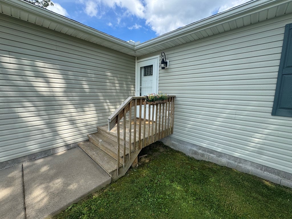 145 Briarwood Drive - Photo 4