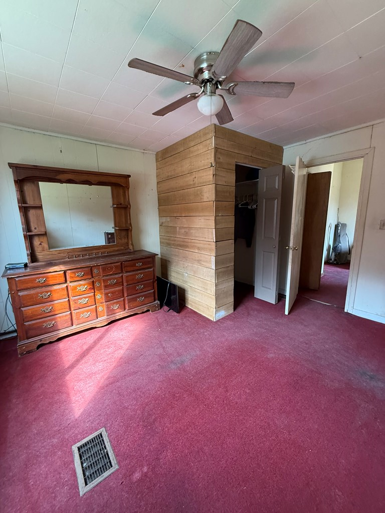 573 Plum Orchard Lake Road, Scarbro, West Virginia image 15