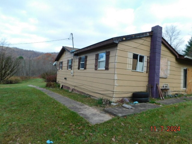 906 Will Dodd Road, Jumping Branch, West Virginia image 8