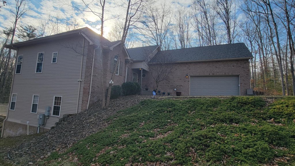 238 Glen Garden Lane, Daniels, West Virginia image 3