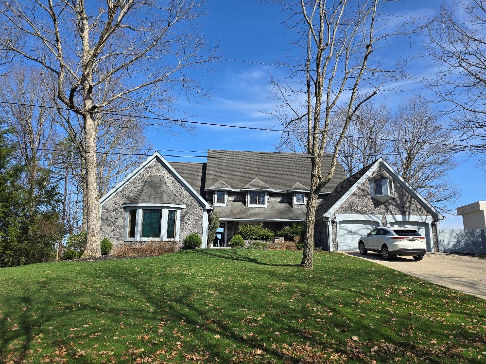 204 East Bunting Lane, Beckley, West Virginia image 2