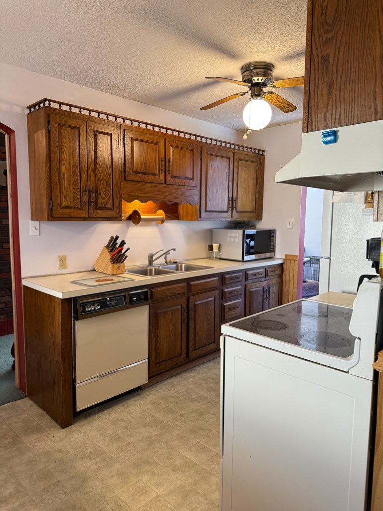 4425 Brier Creek, Brenton, West Virginia image 31
