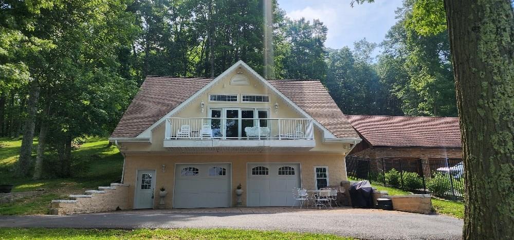 202 Flat Top Lake Road, Ghent, West Virginia image 2