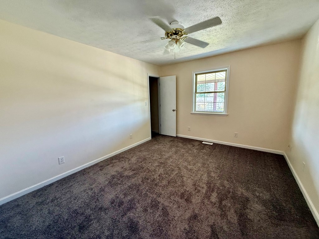 465 Oak Grove Road, Beckley, West Virginia image 12