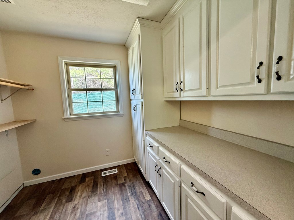 465 Oak Grove Road, Beckley, West Virginia image 8