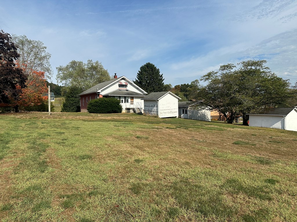 2202 Stanaford Road, Beckley, West Virginia image 12