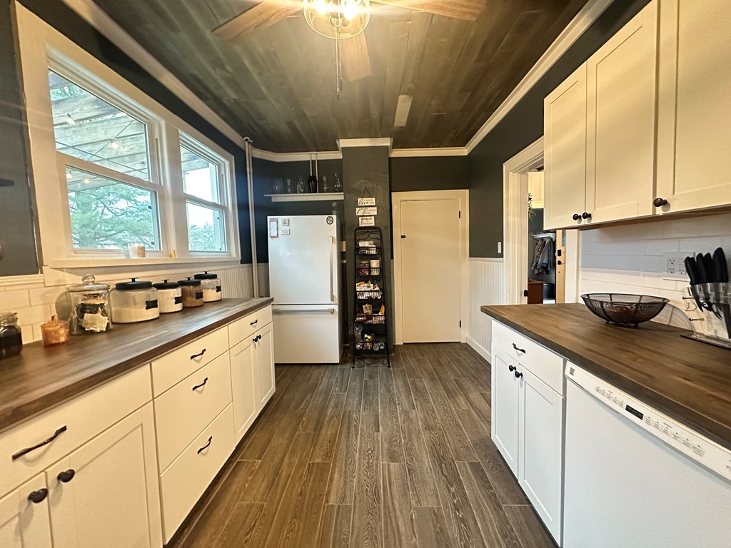 111 Reservation Ave, Beckley, West Virginia image 23