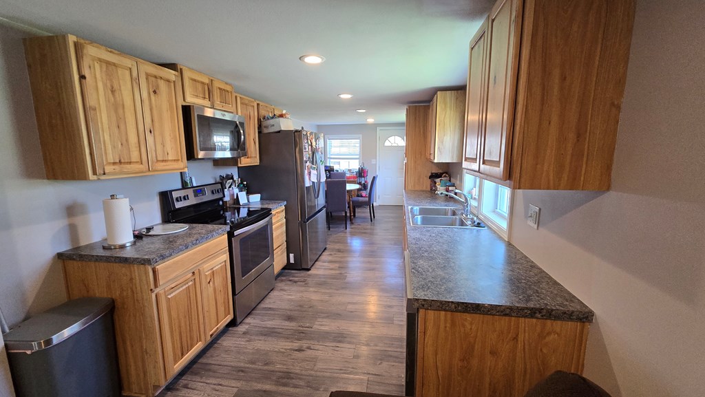 148 Sutphin St, Crab Orchard, West Virginia image 7