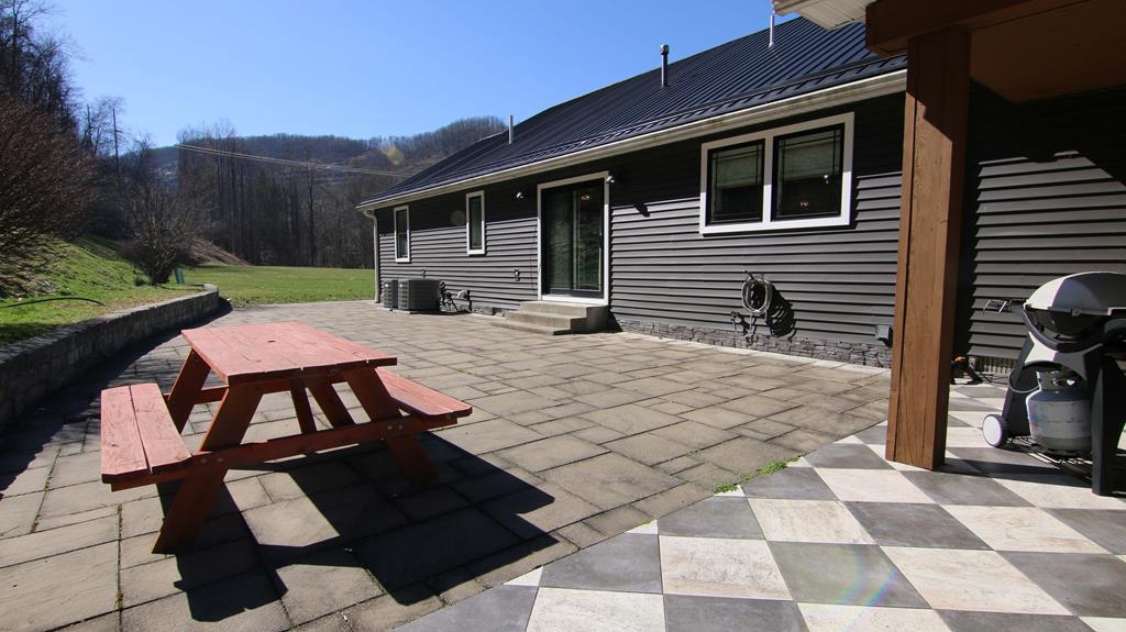 100 Freedom Lane, Birch River, West Virginia image 11