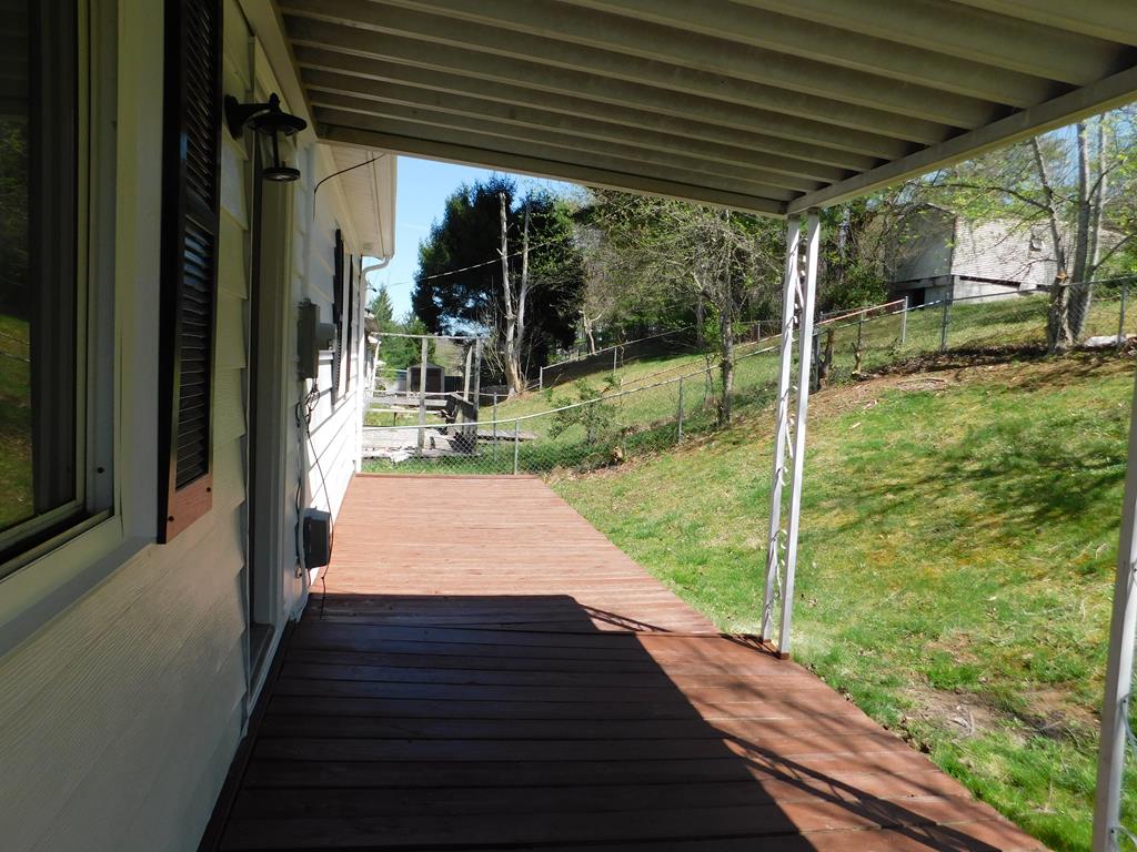 411 Ewart Ave, Beckley, West Virginia image 43