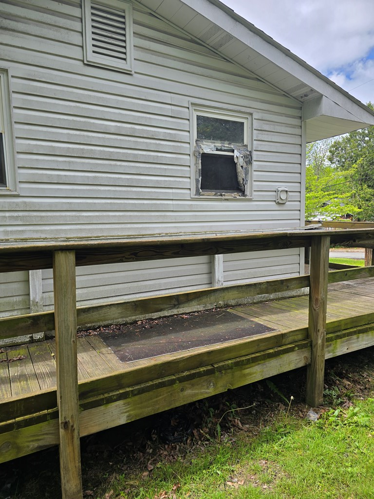 220 Mills Ave, Beckley, West Virginia image 5
