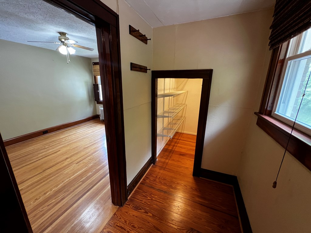 909 Frederick St, Bluefield, West Virginia image 17