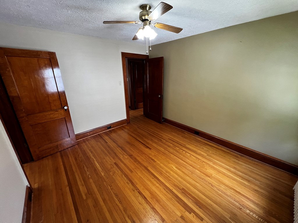 909 Frederick St, Bluefield, West Virginia image 16