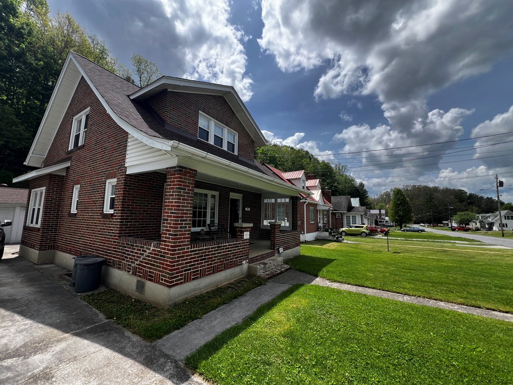909 Frederick St, Bluefield, West Virginia image 28