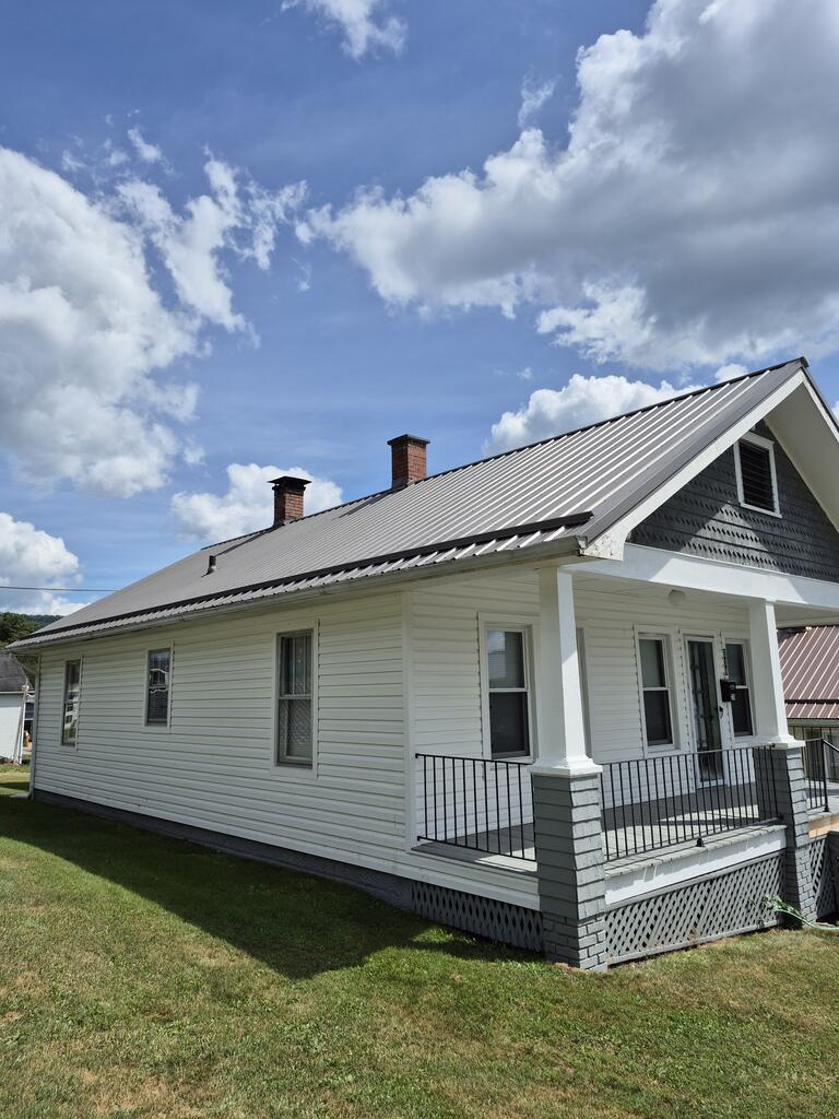 218 Poplar Street - Photo 3