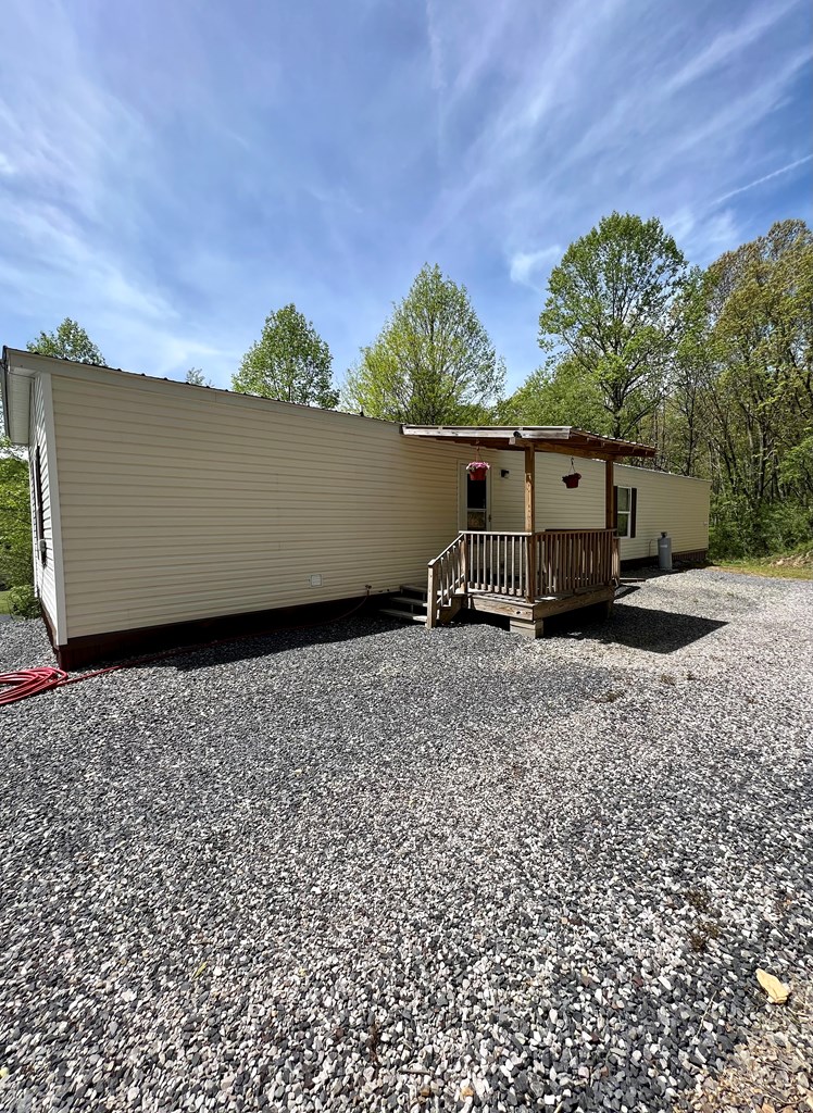 541 Hoo Hoo Hollow, Lester, West Virginia image 19