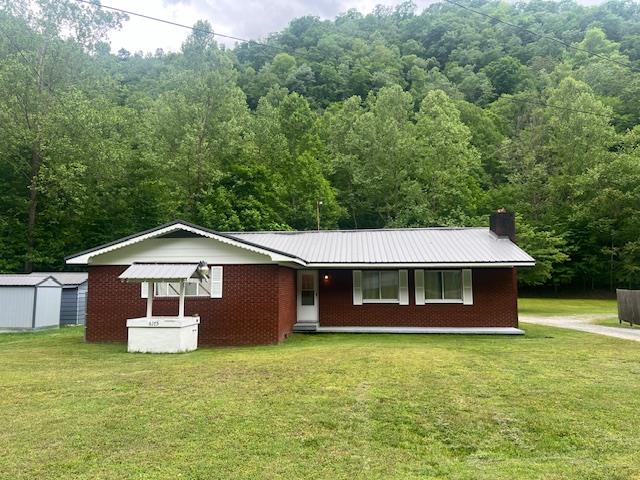 6175 Country Road, Cyclone, West Virginia image 1