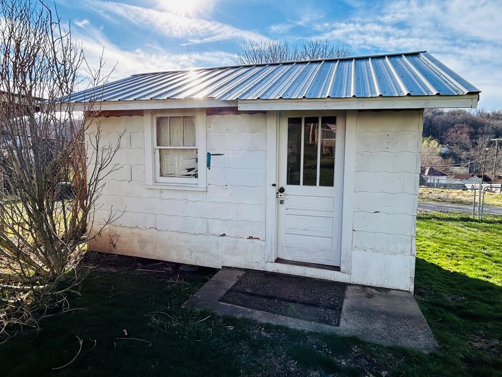 203 Chestnut Street, Mabscott, West Virginia image 28
