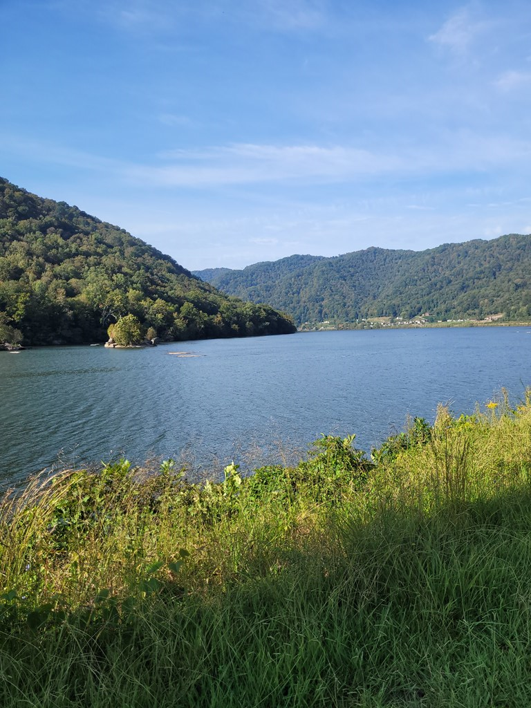 261 Other, Gauley Bridge, West Virginia image 9