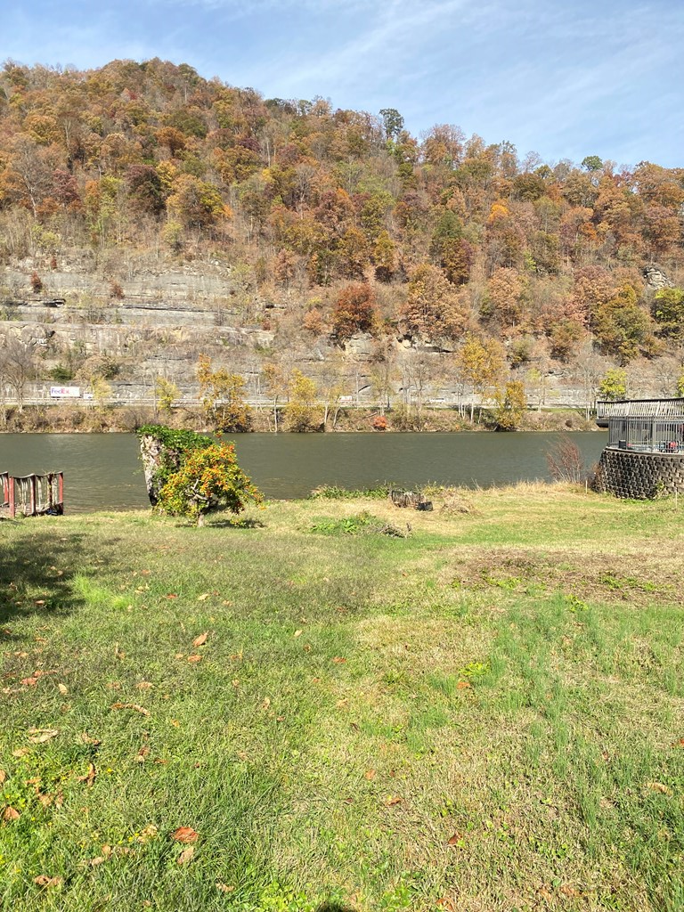 604 5th Avenue, Montgomery, West Virginia image 6