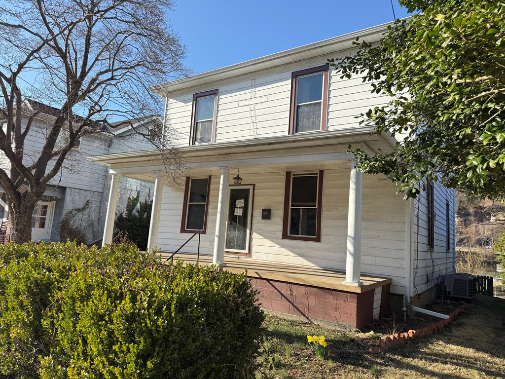 604 5th Avenue, Montgomery, West Virginia image 2