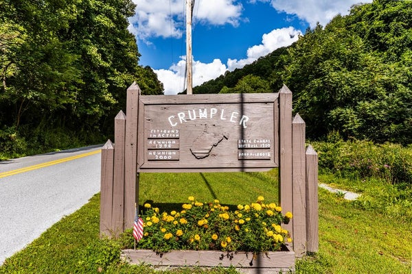 1440 ASHLAND CRUMPLER RD, NORTHFORK, WV 24868 - Image d2f0b5b49baee3b33ecd5672b07de1ee/267612606