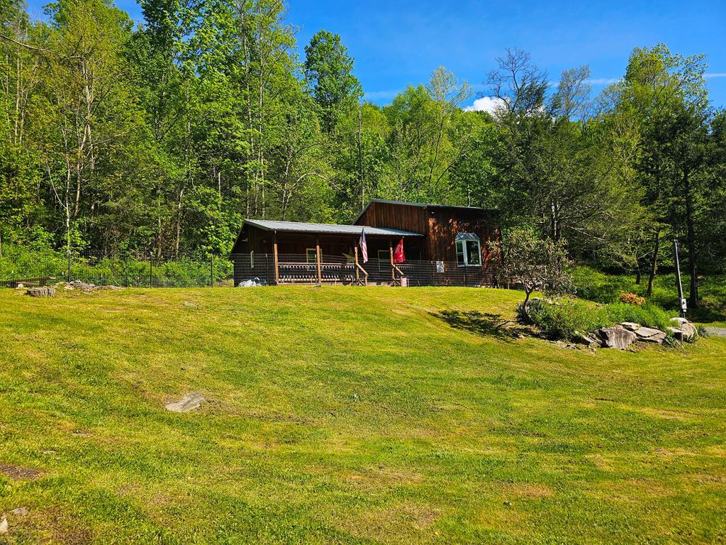 7499 Richwood Road, Fenwick, West Virginia image 1