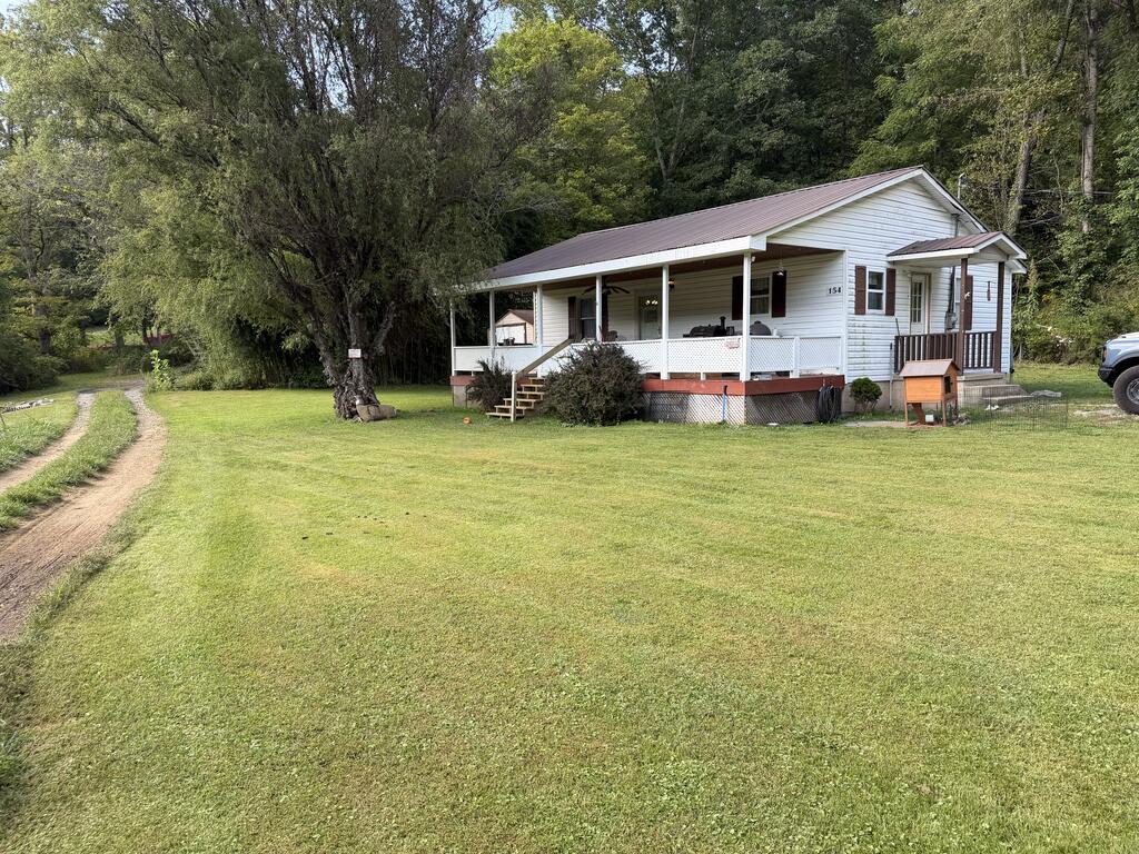 154 Larry Street - Photo 2