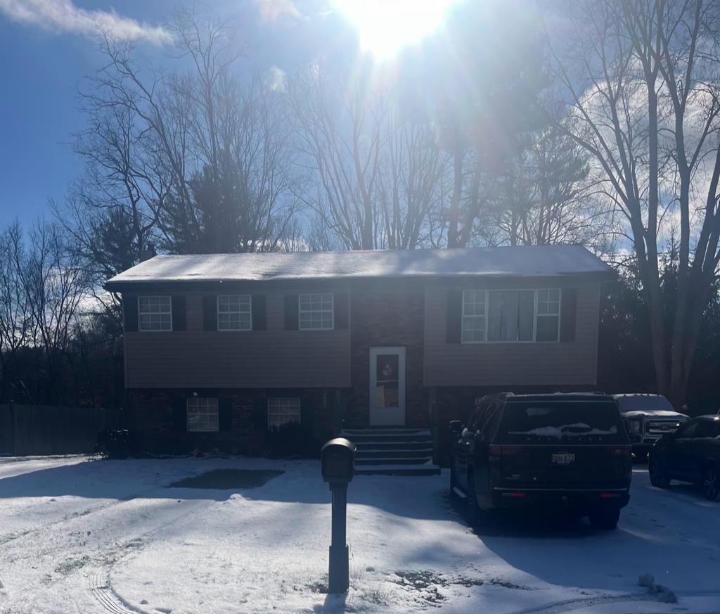 235 Ridge Park Dr, Beckley, West Virginia image 1