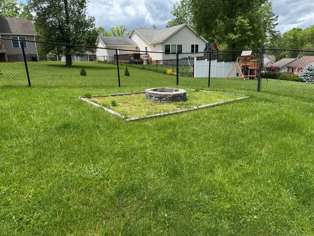 119 Hickory Ave, Daniels, West Virginia image 24