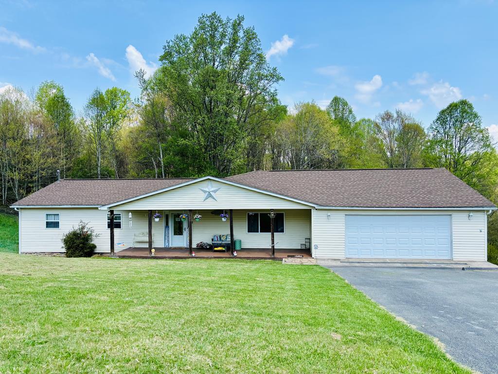 151 Hooper Ave, Crab Orchard, West Virginia image 1