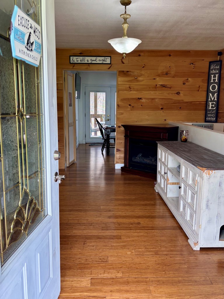 151 Hooper Ave, Crab Orchard, West Virginia image 2