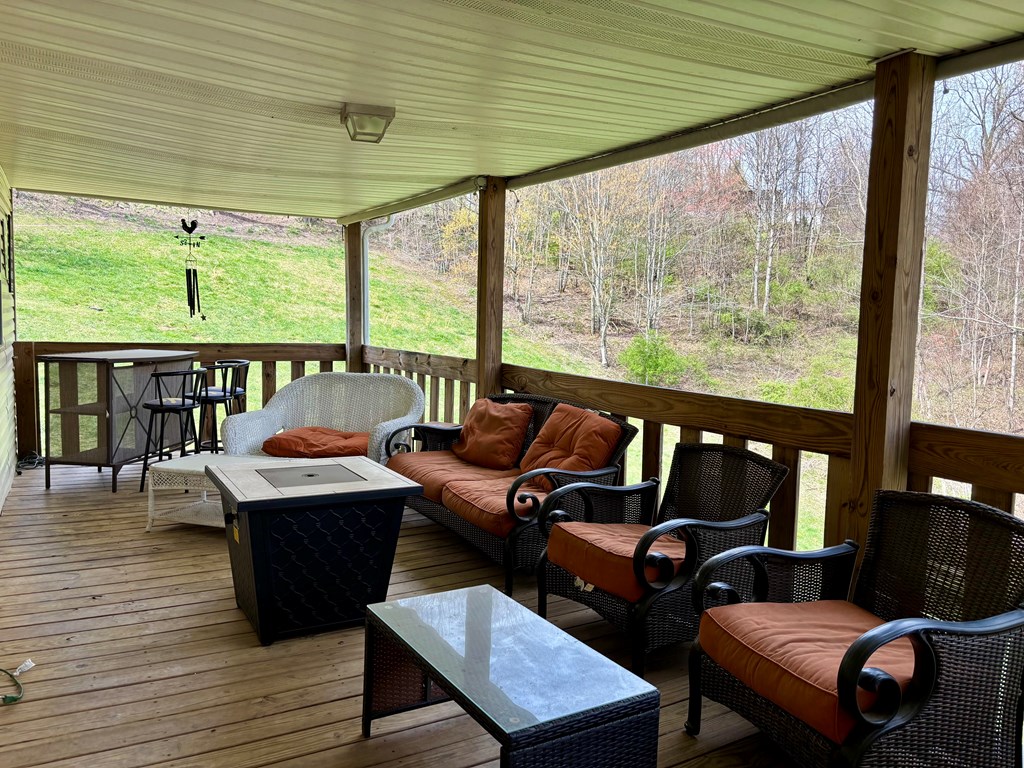 151 Hooper Ave, Crab Orchard, West Virginia image 46