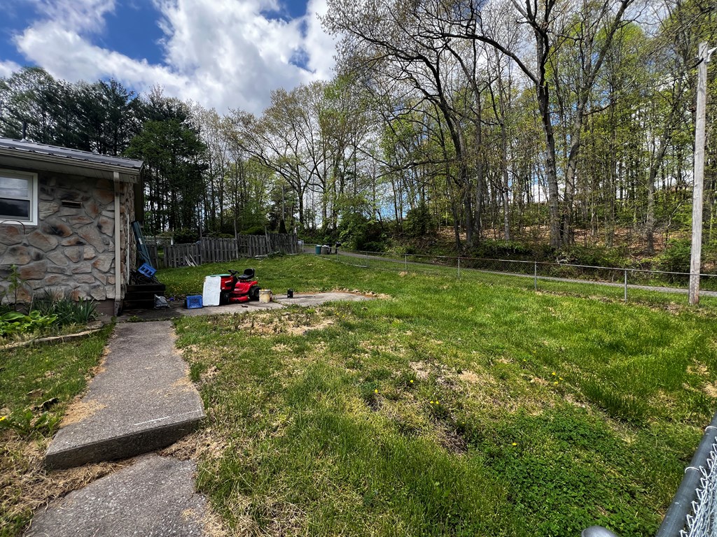 503 Hidden Valley Dr, Oak Hill, West Virginia image 13