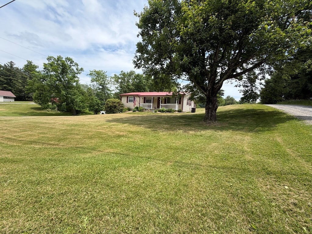 1385 Blue Jay Six Rd - Photo 3