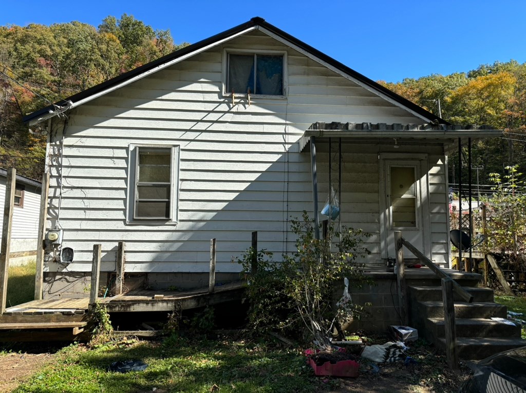 1485 Cook Parkway, Oceana, West Virginia image 19