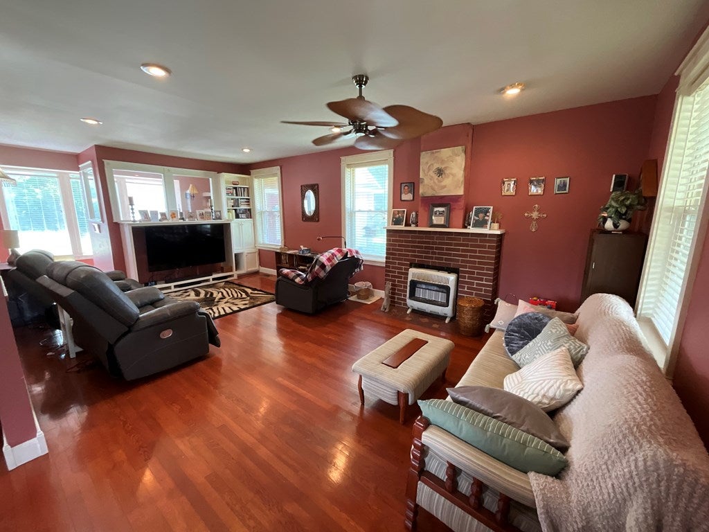 217 Allen Avenue - Photo 3