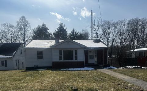 Homes For Sale - 236 Mercer Street<br/> Raleigh County, Beckley, WV 25801