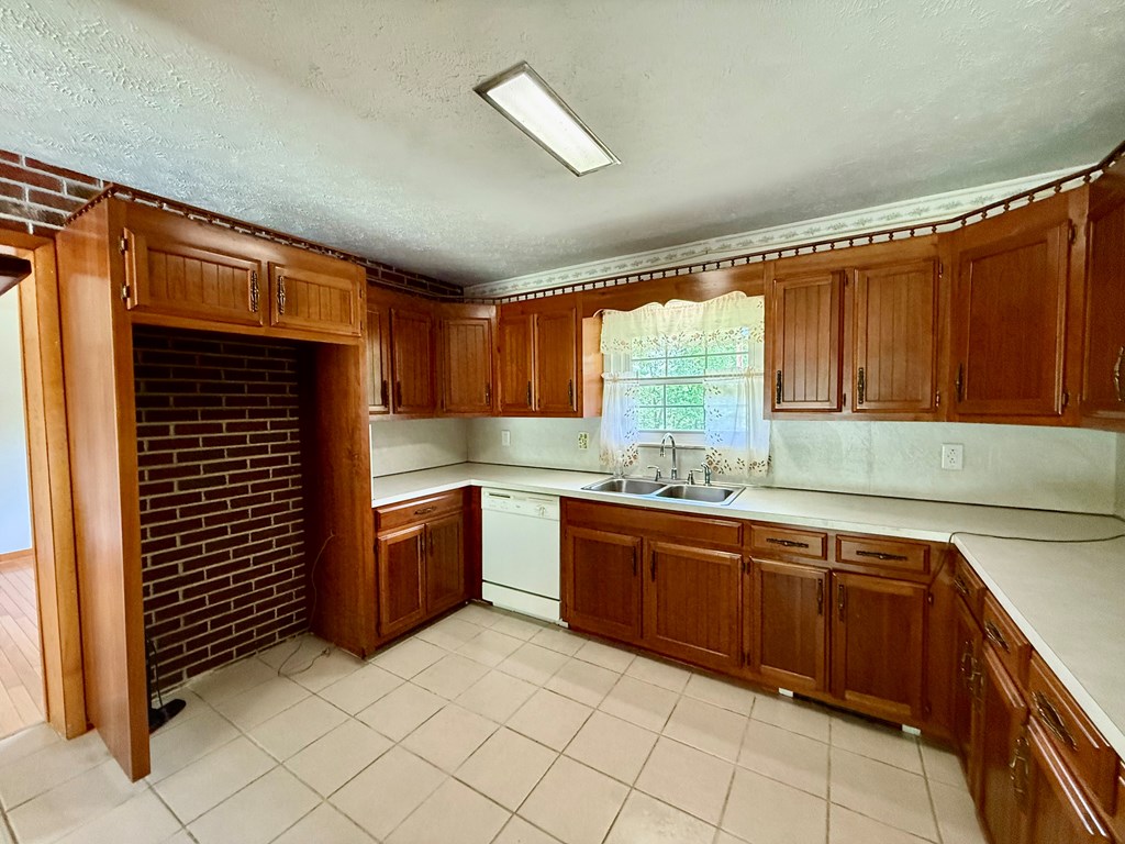 1204 Sullivan Road, Beaver, West Virginia image 5