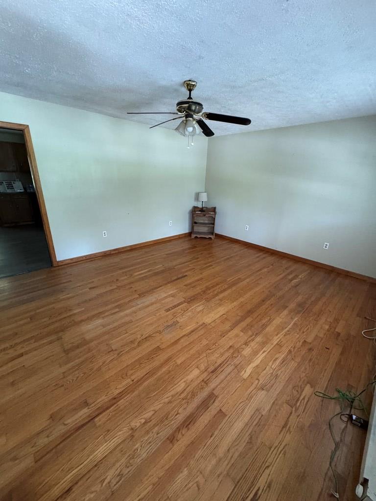 301 Cowtown Road, Meadow Bridge, West Virginia image 8