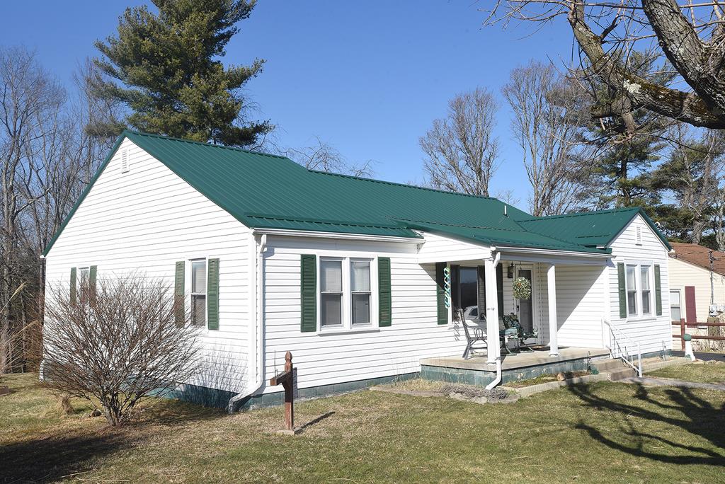 123 Ashwood Street, Beckley, West Virginia image 1