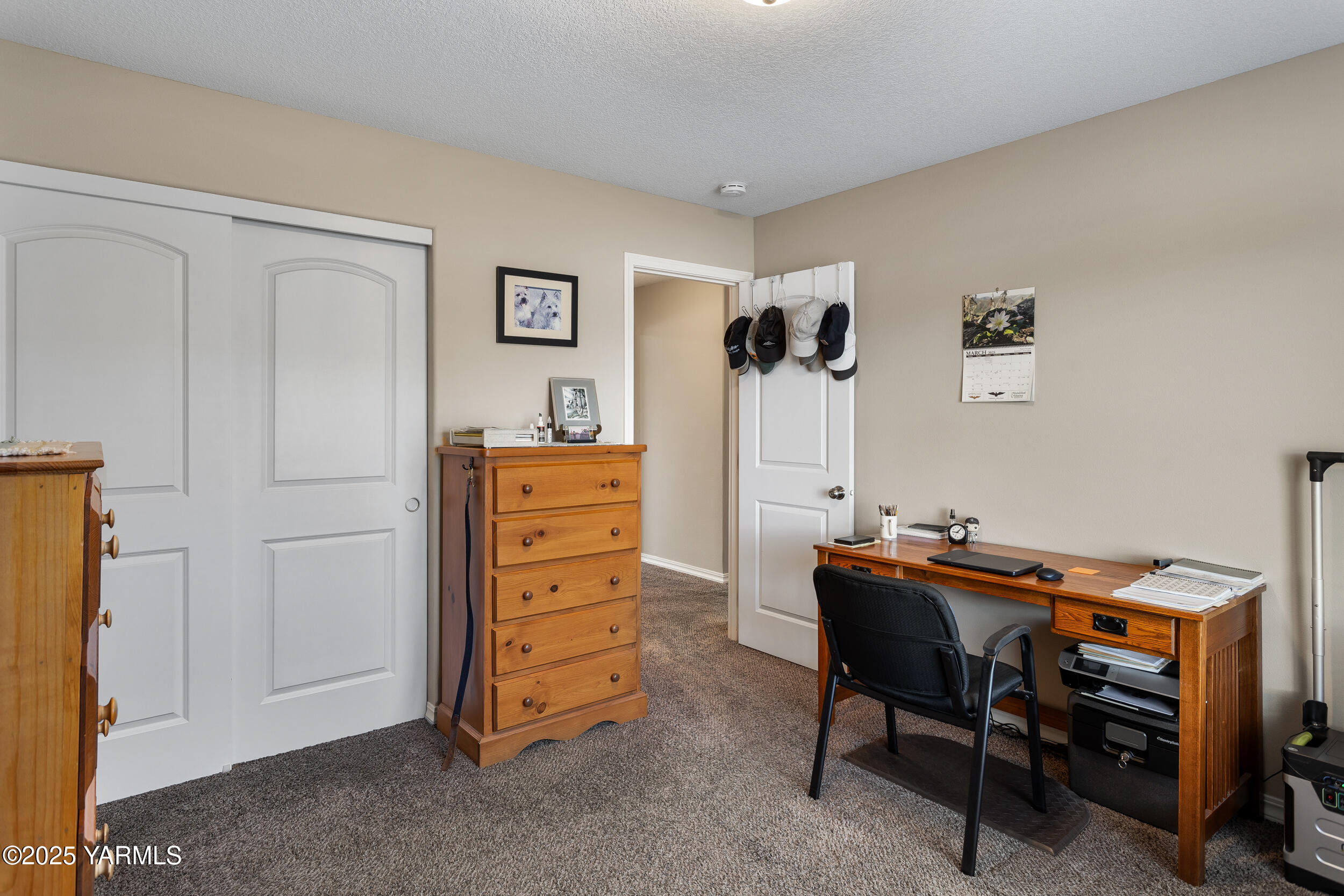 Yakima, Washington 98908, United States, 3 Bedrooms Bedrooms, ,2 BathroomsBathrooms,Residential,Pending,87752