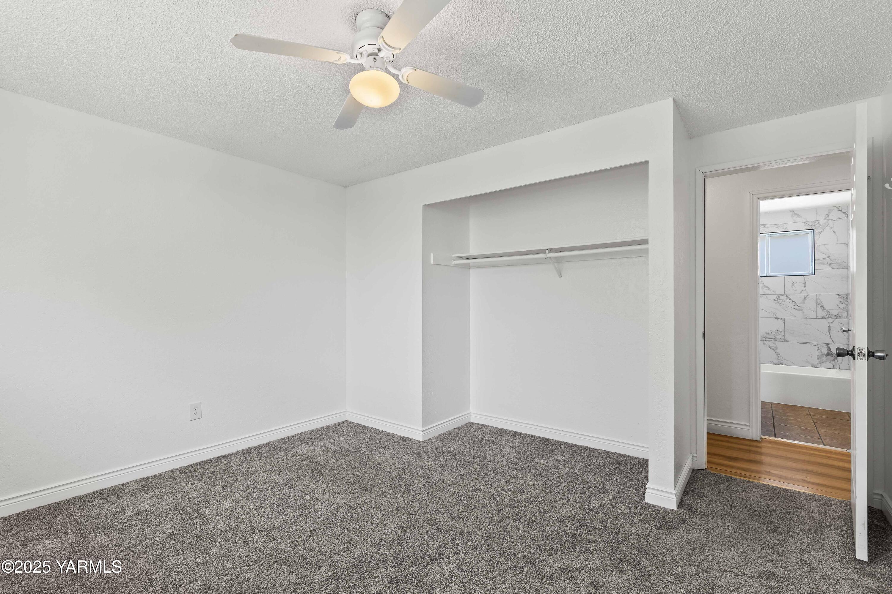 Yakima, Washington 98901, United States, 4 Bedrooms Bedrooms, ,1 BathroomBathrooms,Residential,Active,178018