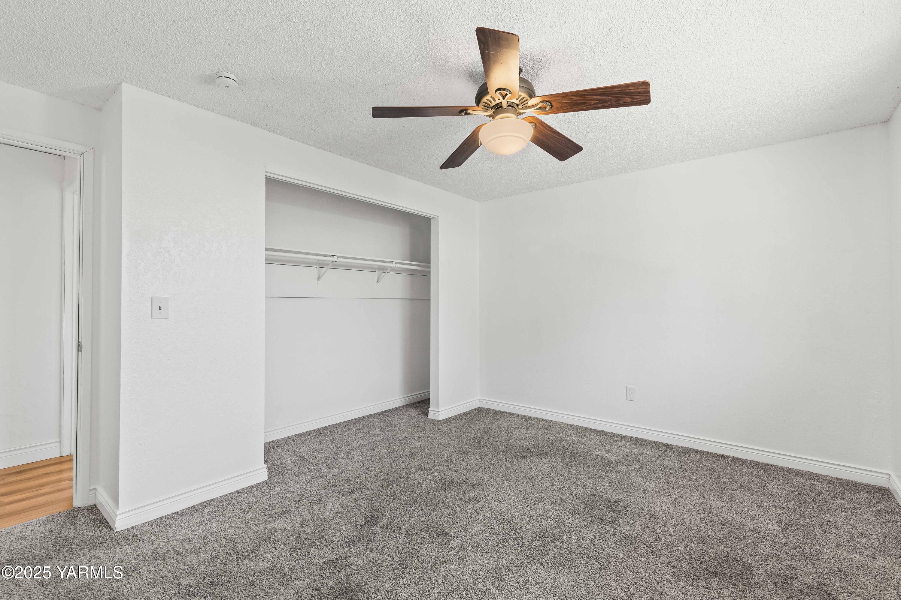 Yakima, Washington 98901, United States, 4 Bedrooms Bedrooms, ,1 BathroomBathrooms,Residential,Active,178018